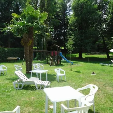 Sleeps 6 Pool Dom wakacyjny *