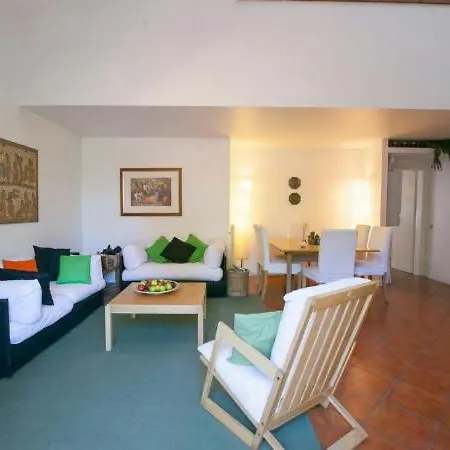 Sleeps 6 Pool Ispra