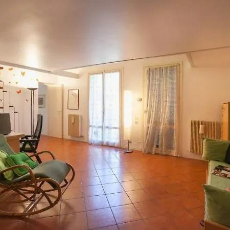 Sleeps 6 Pool