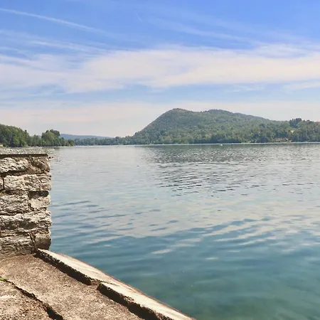 Ferienhaus Sleeps 6 Pool